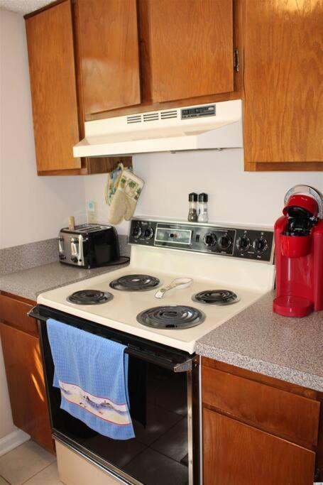 2Br Shore Dr Area: Queen: Pool: Grill: Beach: Ocean Annie'S: M28 Myrtle Beach Kültér fotó